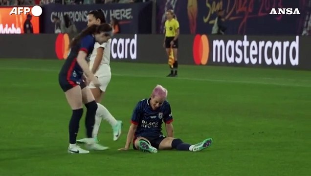 Calcio femminile, ultima partita della carriera con infortunio per Rapinoe