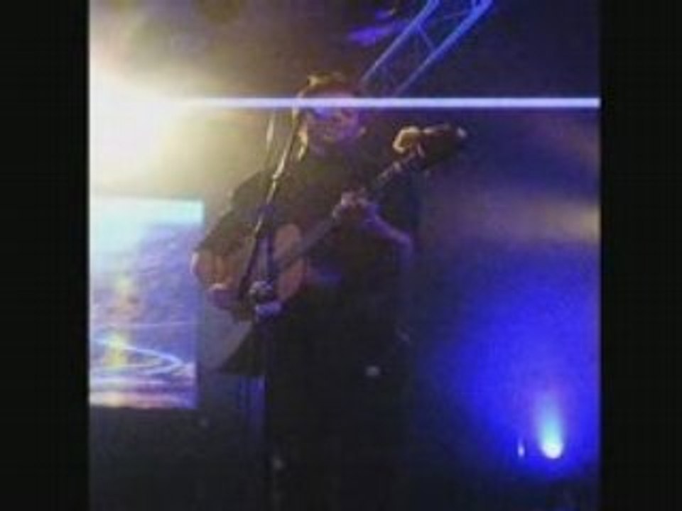 Cocoon @  Niort 29-03-08  "I don't give a shit"