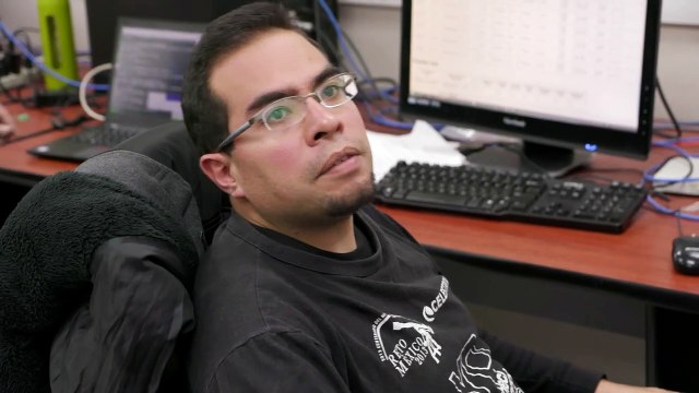 Trous noirs : Aux confins du savoir Bande-annonce (EN)