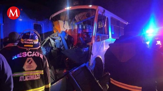 Choque entre un autobús y camión de carga deja 15 lesionados y un muerto en Edomex