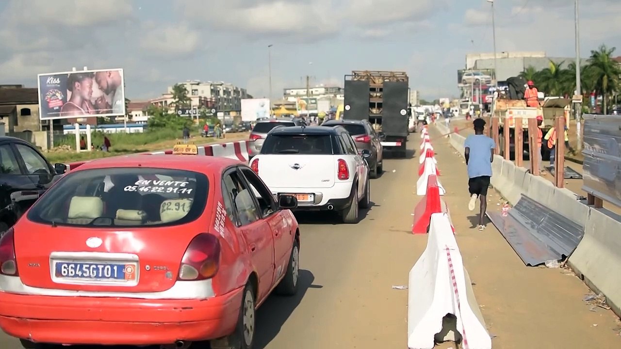 A la Riviera- Faya dans la commune de Cocody, les travaux de voirie compliquent la circulation