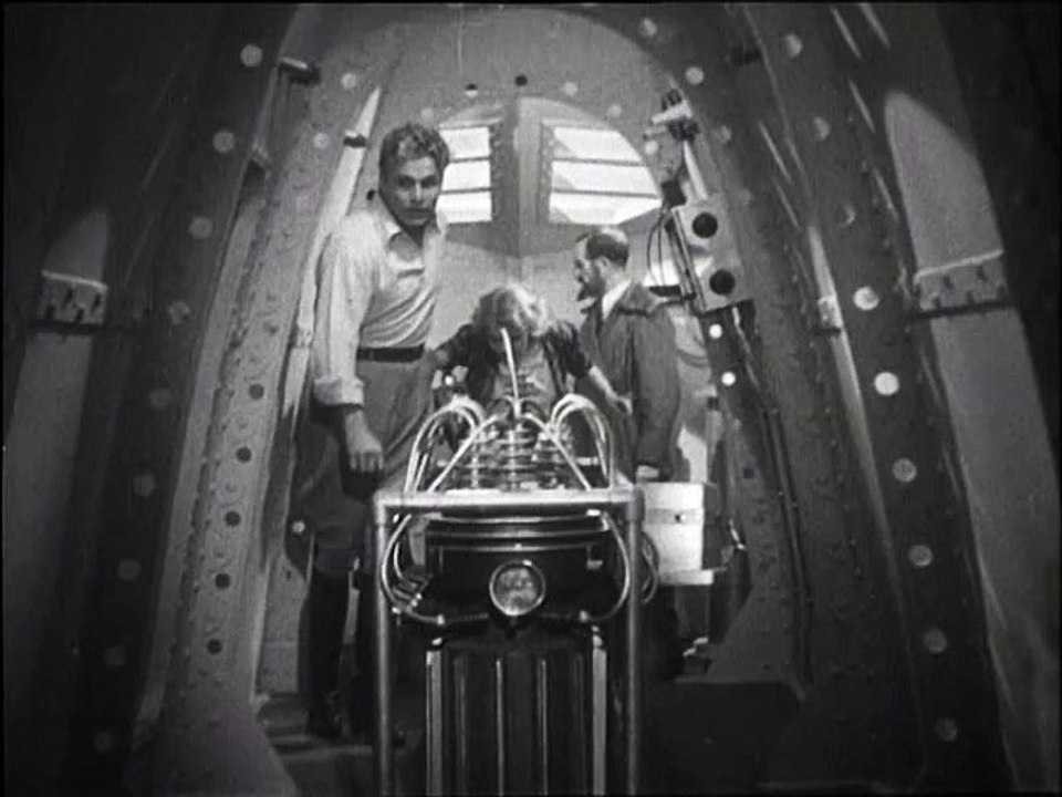Flash Gordon (1936)  Episode 01 - Der gefährliche Planet