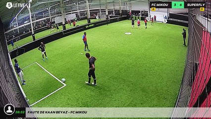Faute de Kaan BEYAZ - FC MIKOU