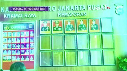 Penampakan Leon Dozan Pakai Baju Oranye Ditangkap Terkait Dugaan Penganiayaan