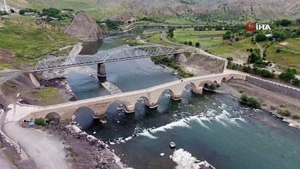 Asrın felaketinde bile yıkılmayan yüzlerce yıllık tarih