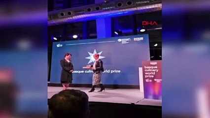 Le chef turc Ebru Baybara Demir a reçu le Prix Mondial Culinaire Basque 2023