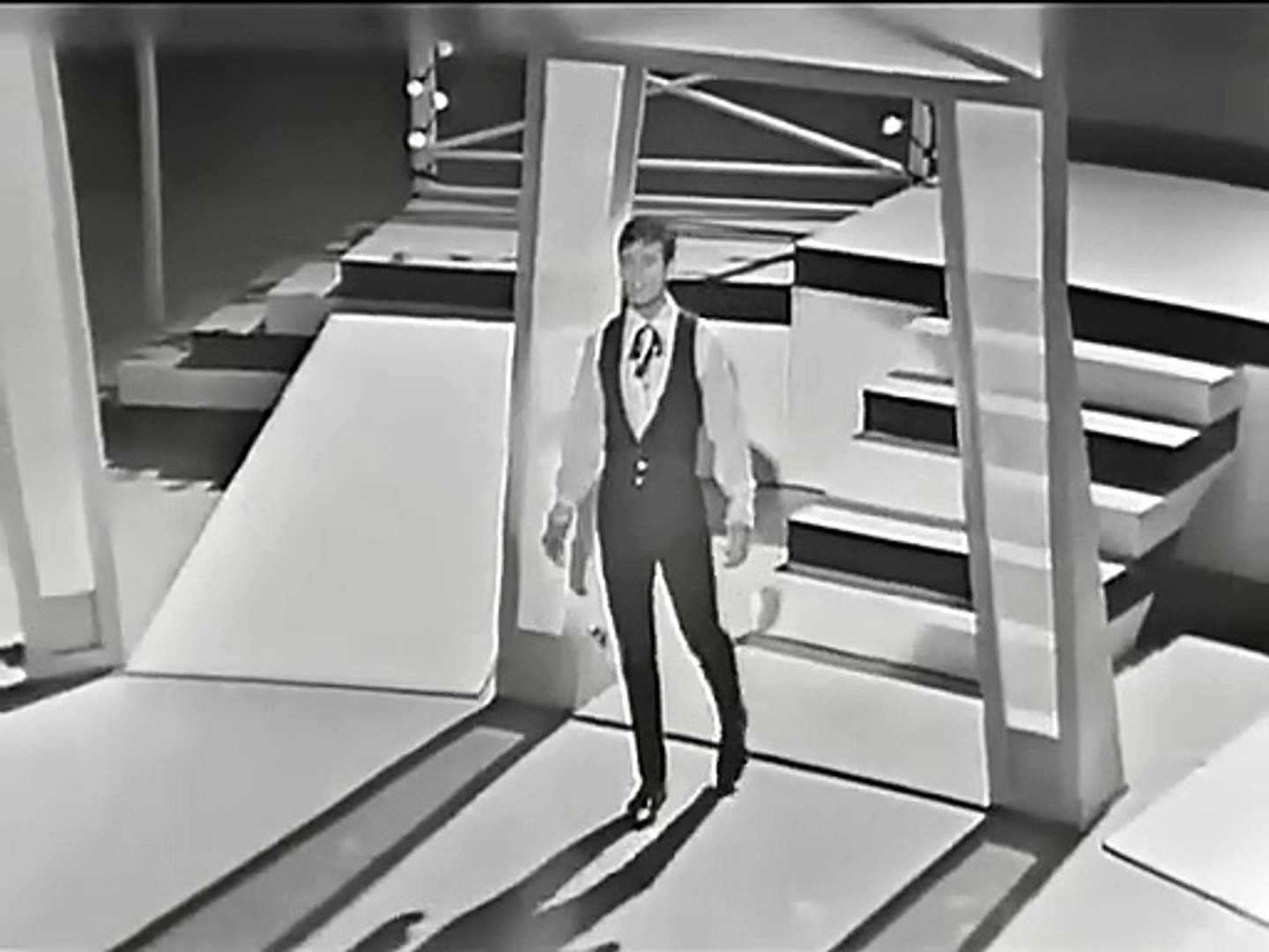 CARNIVAL by Cliff Richard - live TV performance 1965 + lyrics