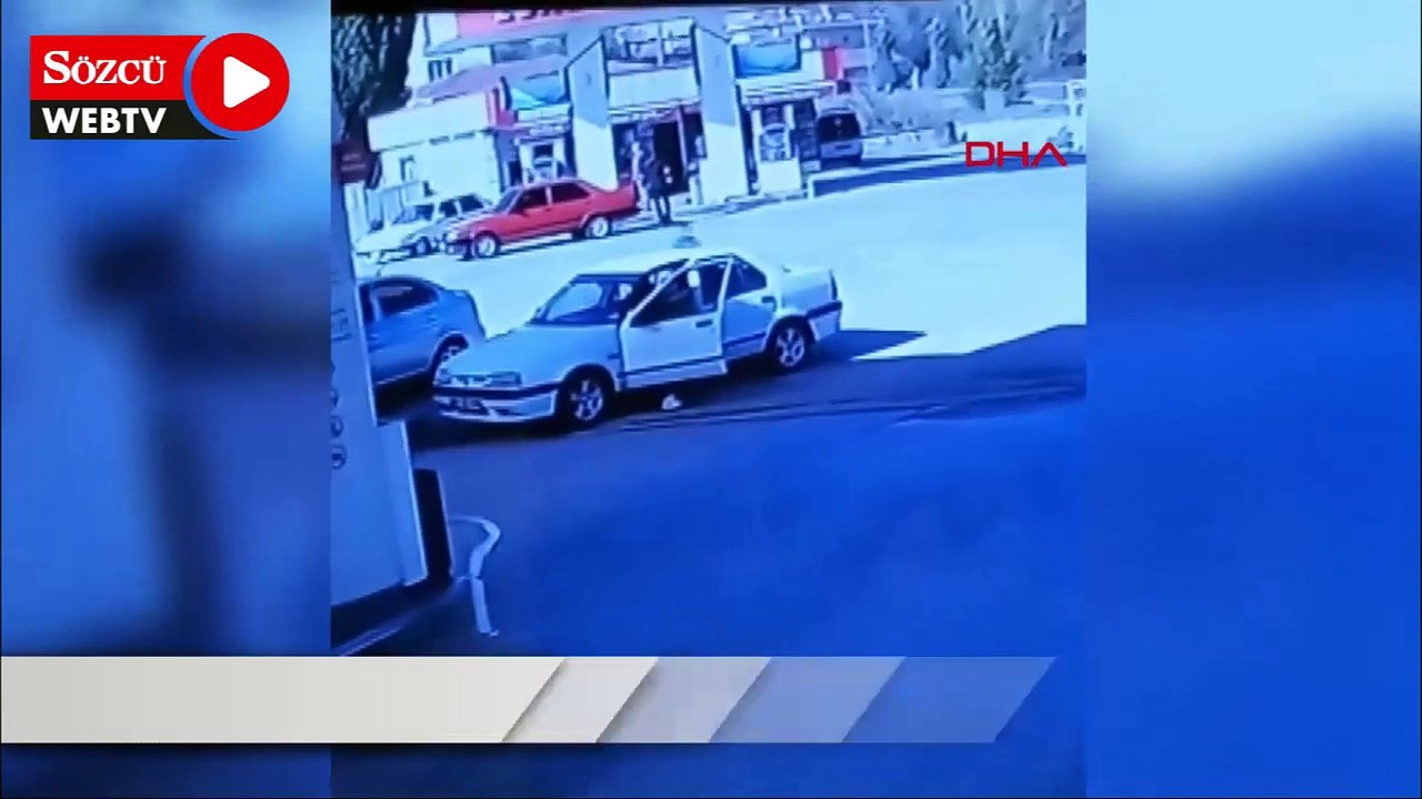 Otomobiline bisikletle çarpan çocuğu tokatladı