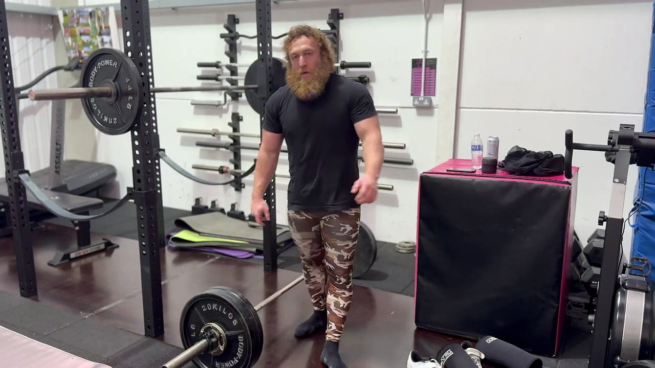 700 Day 11 How High Can Powerlifters Jump video Dailymotion