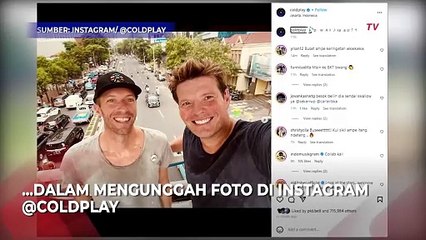 Naik Private Jet, Begini Penampakan Coldplay Tiba di Jakarta