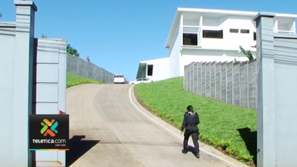 tn7-Caso-“Corona”--Dueño-de-planta-de-refrescos-usada-para-enviar-droga,-construía-lujoso-motel-141123