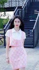 Beautiful girl dancing on the street  美女街頭跳舞  Hermosa chica bailando en la calle