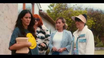 Soltera, casada, viuda, divorciada Bande-annonce (EN)