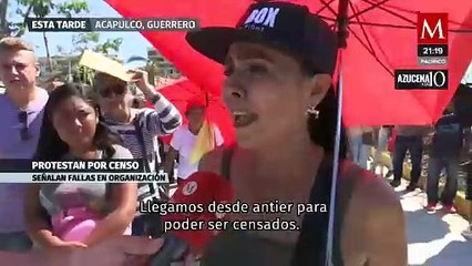 Habitantes de Acapulco bloquean aeropuerto exigiendo censo
