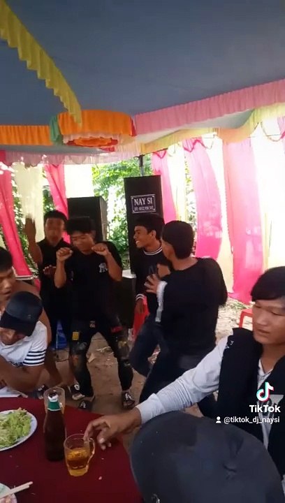 Nonstop dj