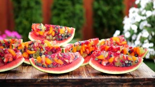 Recipe for jelly watermelon stuffed with fruit you lick your fingers
