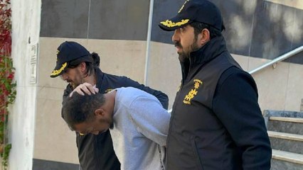 Fatih'te bir erkek eşini tornavidayla öldürdü