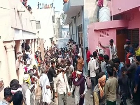 घास भैरू की सवारी में उमड़े लोग-video