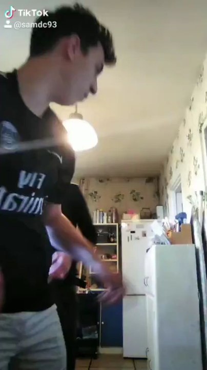 moi et mon pote sur tiktok