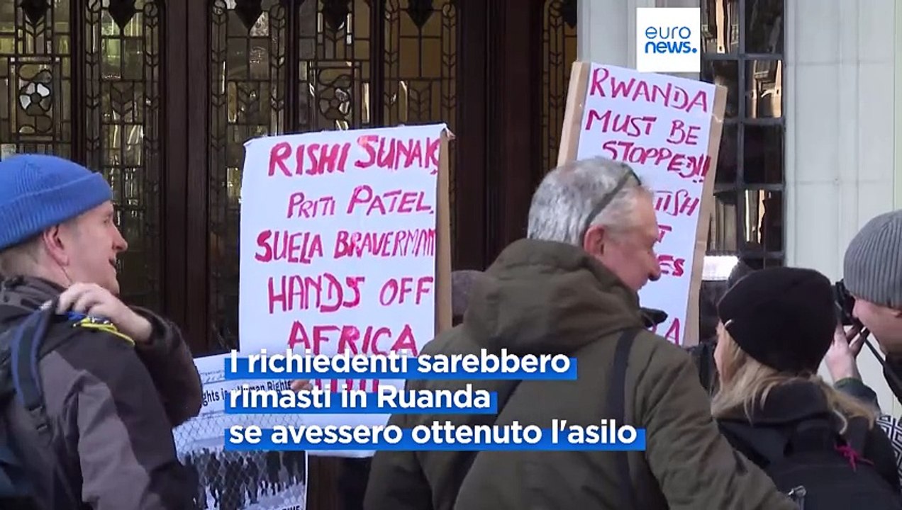 Regno Unito: "Illegale inviare in Ruanda i migranti richiedenti asilo"