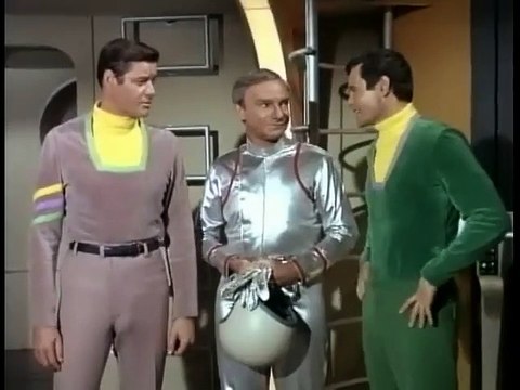 Perdidos en el espacio Temporada 3 capitulo 24 El Chatarrero Del Espacio