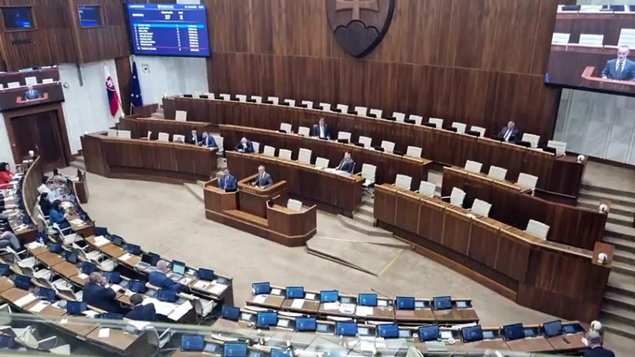 ZÁZNAM: Rozprava v NR SR