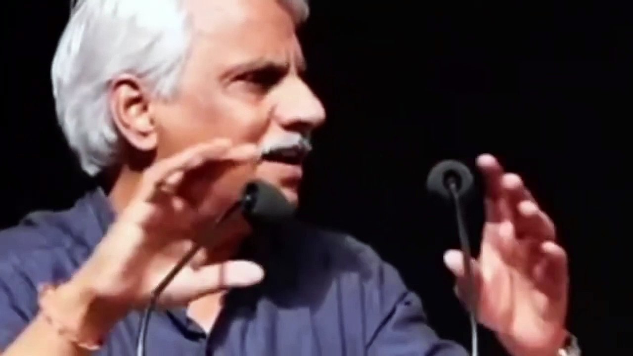 तहलका मचाया पुष्पेंद्र कुलश्रेष्ठ के इस बयान ने | Pushpendra Kulshreshtha Burns The Stage