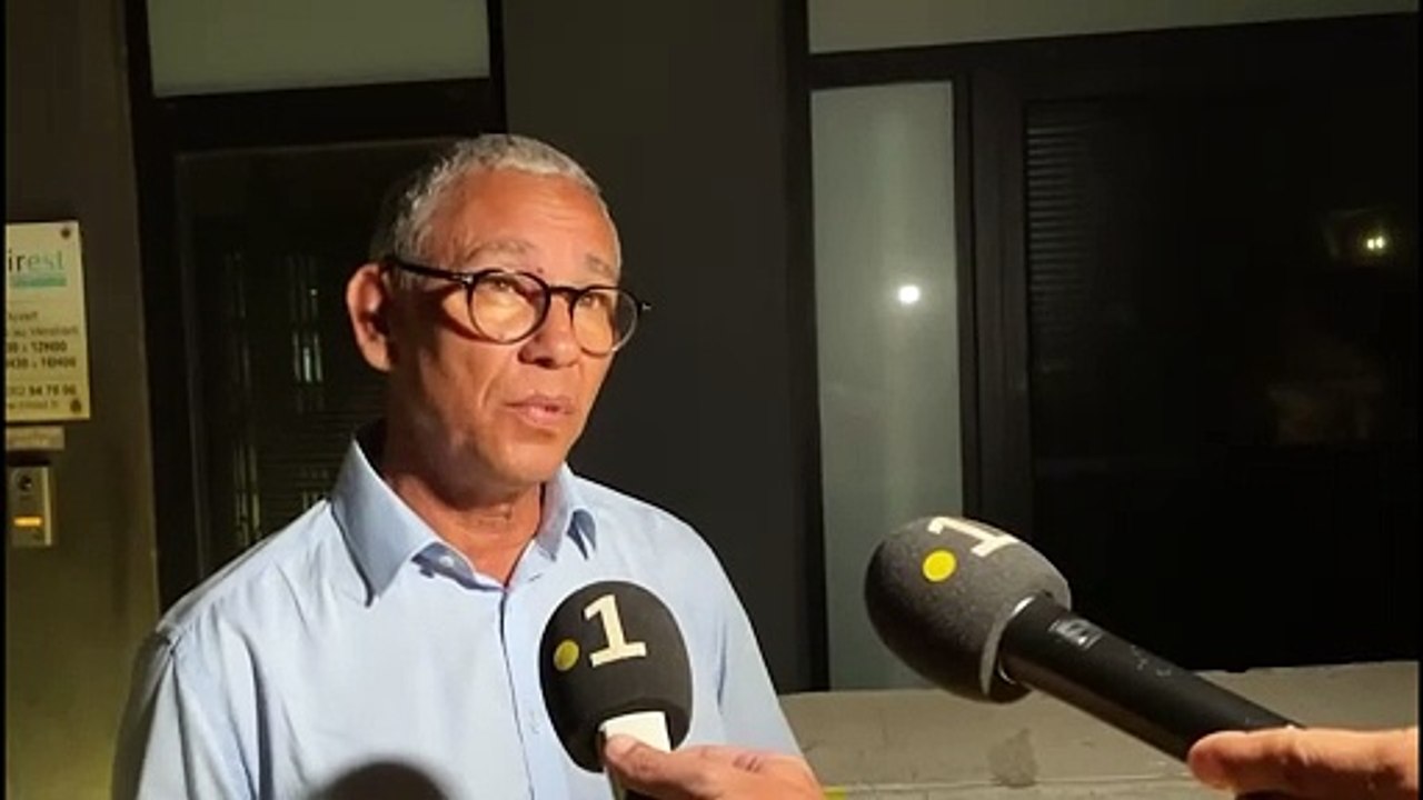 Joé Bédier quitte prématurément la réunion