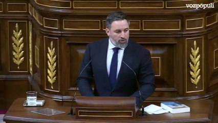 Abascal acusa a Sánchez de "preparar un golpe de Estado" y Armengol le pide retirarlo de la Cámara