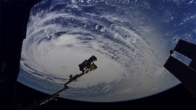 New AI Tool Outperforms Traditional Forecasting Models