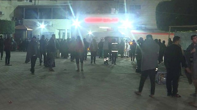 مراسل #العربية: حركة نزوح داخلية من غرب مستشفى شهداء الأقصى إلى شرقه خوفا من قصف إسرائيلي #غزة