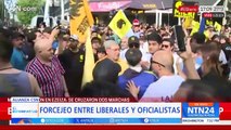 Enfrentamiento entre seguidores de Massa y Milei en medio de un acto del candidato de La Libertad Avanza en Buenos Aires
