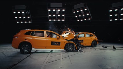 Mercedes-Benz - Battery electric vehicle crash test