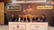 Fırat Arslan, Dünya Ağır Sıklet Boks Şampiyonası'nda Bosna Hersekli rakibini yenerek altın kemerin sahibi oldu