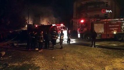 Çorum’da yangın: 3 traktör, 1 kamyonet ve binlerce saman balyası yandı