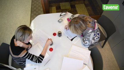 À Eghezée, des cours de calligraphie