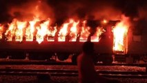 बड़ा हादसा! नई दिल्ली-दरभंगा क्लोन एक्सप्रेस में लगी आग, छठ पूजा के चलते ट्रेन में थे हजारों लोग