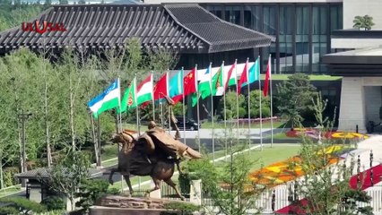 Cumhuriyet'in 100. Yılına Özel Çalıştay! Erzincan Binali Yıldırım Üniversitesi Rektörü Akın Levent Çalıştayı Değerlendirdi