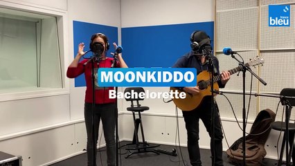 Moonkiddo's Bachelorette Bash: Celebrate Love and Friendship! 💍