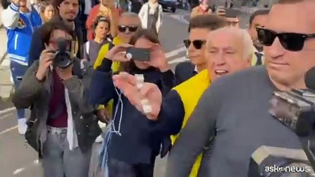 Lo scontro tra Prandini e Magi-Della Vedova davanti Palazzo Chigi