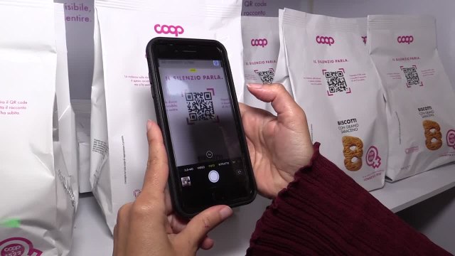 Coop e Differenza Donna, campagna per il numero anti-violenza 1522
