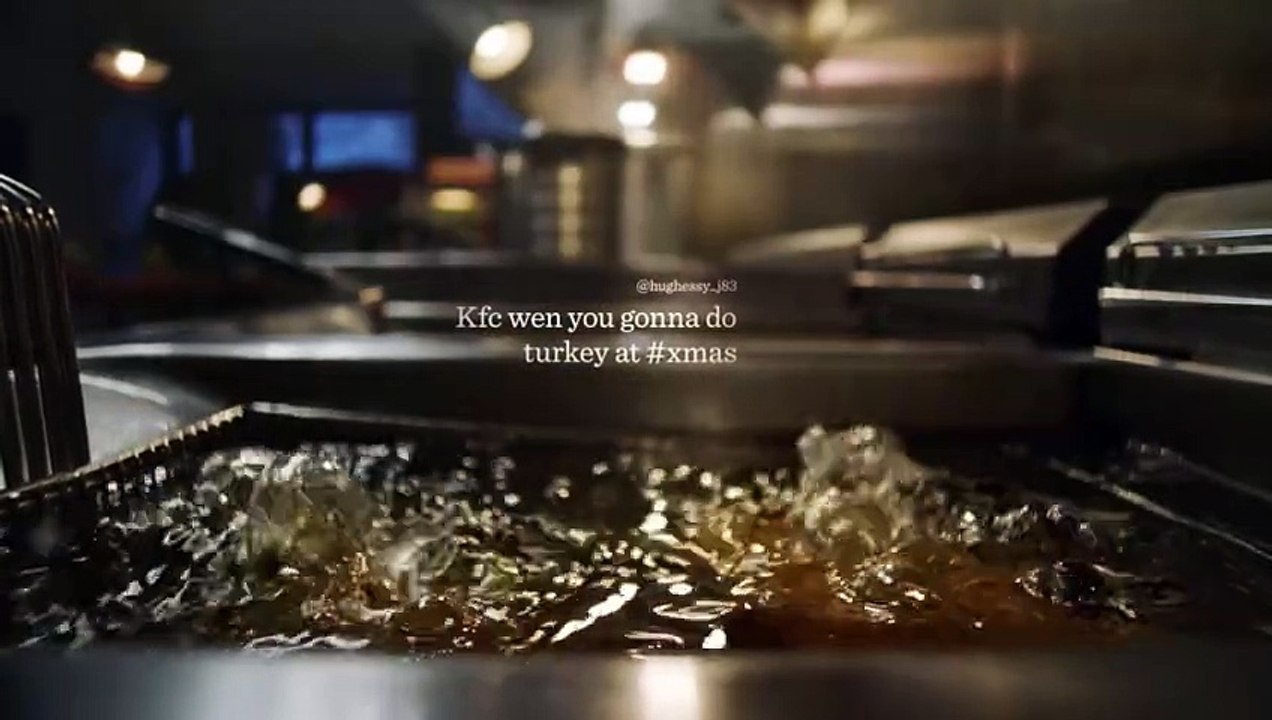El insólito anuncio de Navidad de KFC en el que se ríe de sus clientes