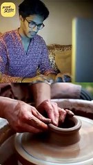 "कोई काम छोटा-बड़ा नहीं होता? || आचार्य प्रशांत "