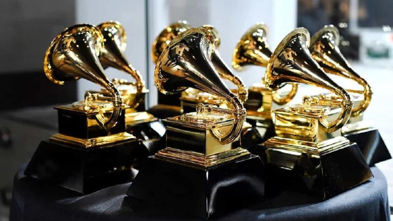 Con presentación de Shakira, este jueves se celebran los Grammy Latinos, por primera vez, en España