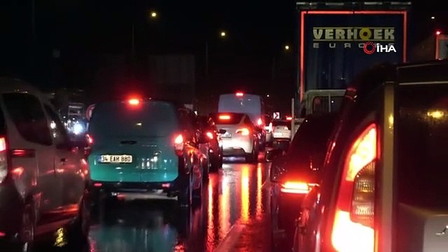 Bolu Dağı Tüneli İstanbul İstikameti Trafiğe Kapatıldı