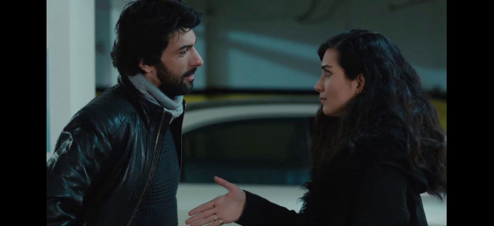 1y2 Amor De Contrabando ❤️ (Kara Para Ask) ❤️ Capítulo 1 y 2 ESPAÑOL HD ❤️ Con Tuba Büyüküstün y Engin Akyürek ❤️