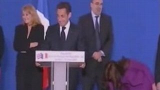 Sarkozy _ Vous avez chaud ? OK !!!