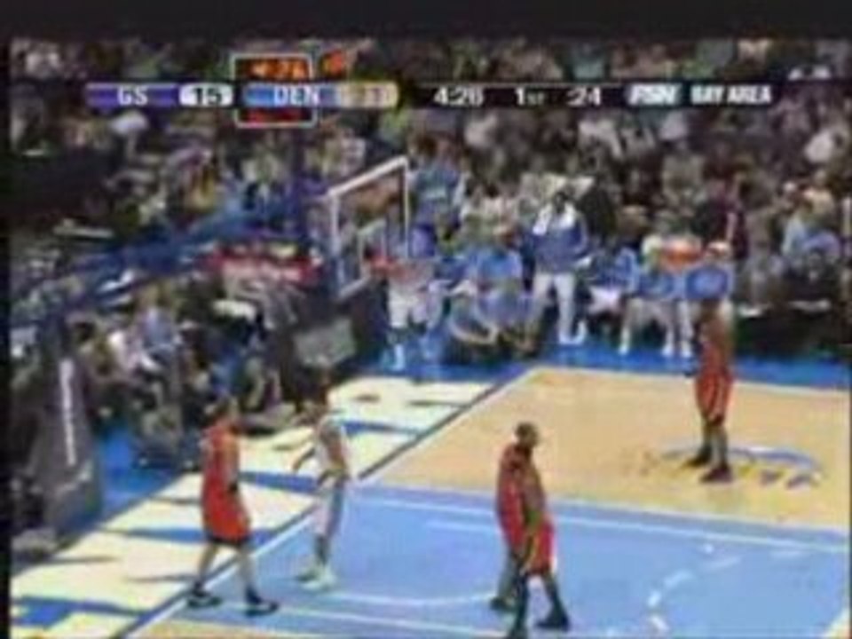 NBA : Nice pass by Carmelo Anthony to Kenyon martin