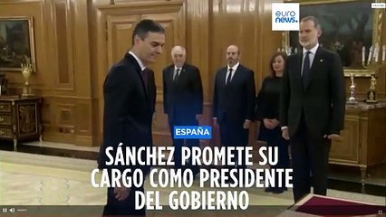 Pedro Sánchez promete su cargo de presidente ante Felipe VI y la Constitución