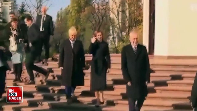 Moldova Cumhurbaşkanı Sandu’nun köpeği, Avusturya Cumhurbaşkanı Bellen'i ısırdı